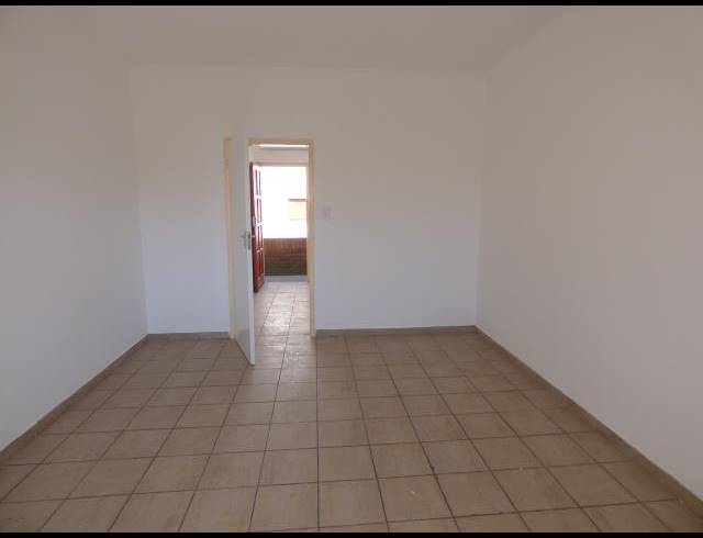 1 BEDROOM PROPERTY TO RENT IN ROSETTENVILLE